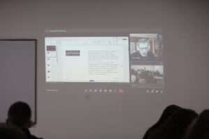 The professor from North Macedonia holds a lecture at the AAB College