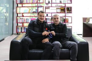 The student who won the European Cup meets with the rector of AAB College