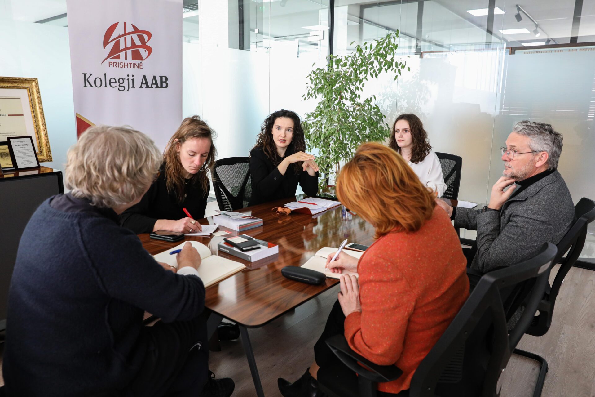 Experts from the Netherlands in vocational education with a working visit to AAB College