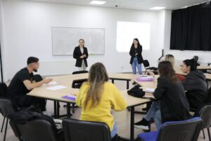 AAB College starts free English language courses for students