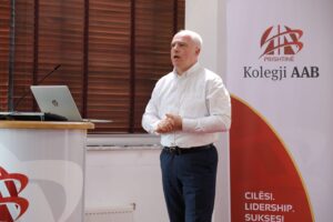 Salih Hoda from Kosovo Customs with a special lecture for the students of AAB College