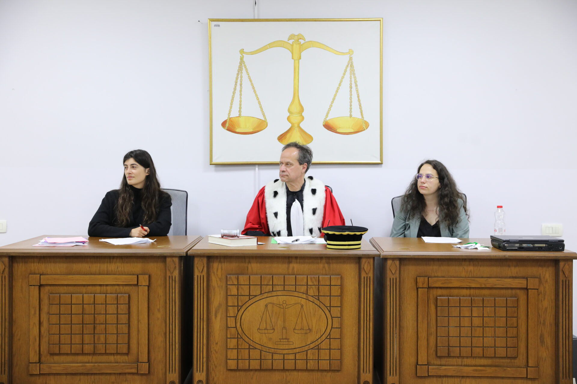The French Embassy organizes a mock trial session in the Courtroom of the AAB College