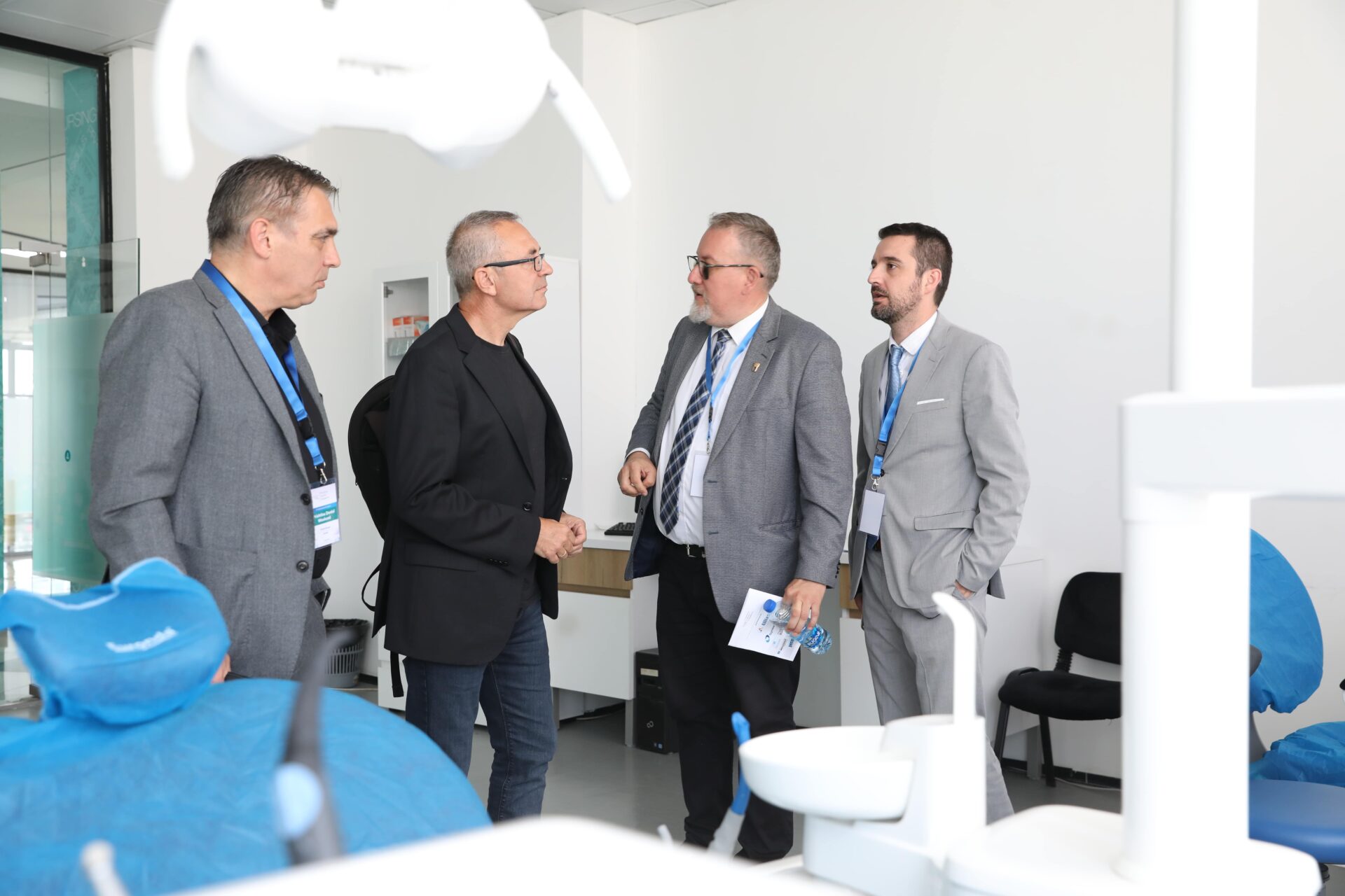 Representatives from the Jaume University of Spain visit the Faculty of Dentistry of the AAB College