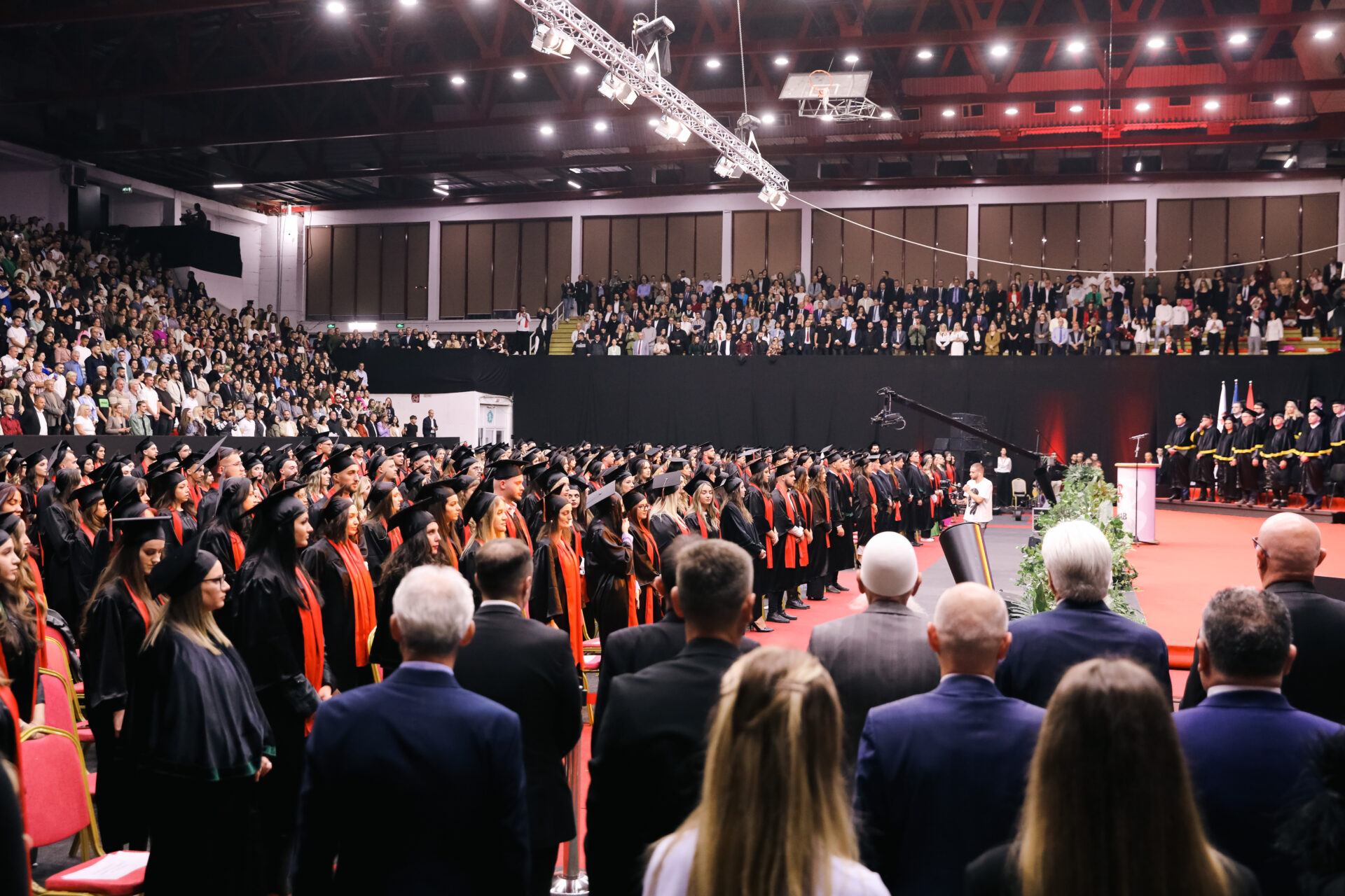 With a unique and magnificent organization, the Graduation Ceremony of AAB College is held