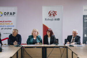 The OFAP organization informs the students of the Faculty of Social Sciences with the awareness campaign "Open the door, open the heart"