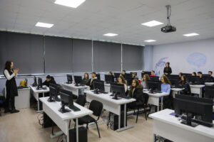 Graduates of the high school "Hivzi Sulejmani" are trained in the programming language "Java" at the AAB College