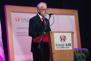 The first Albanian Prime Minister of North Macedonia, Talat Xhaferi, visits AAB College