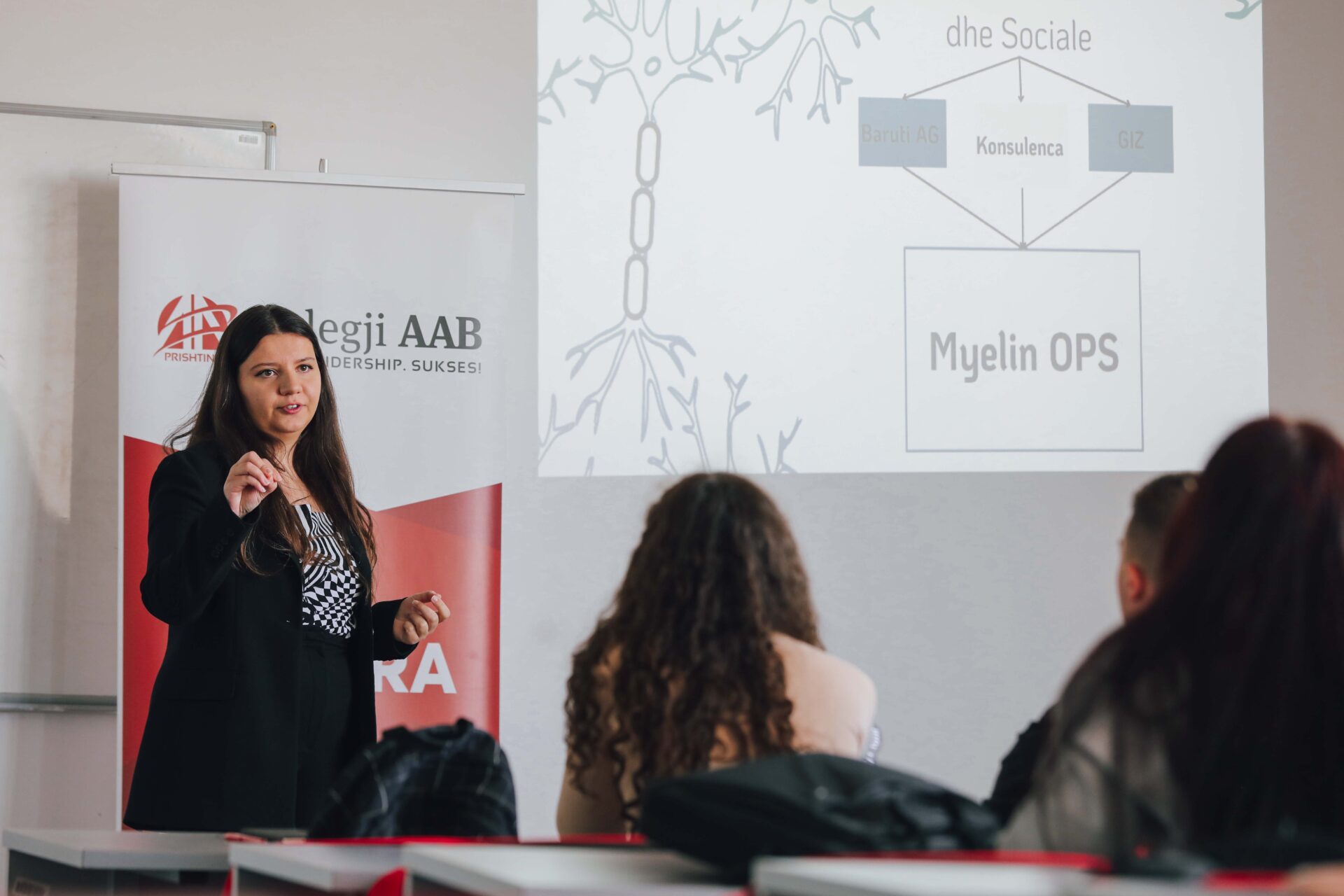 Former student Arnisa Aliqkaj, founder of "Myelin OPS", shares her successes with the students of AAB College