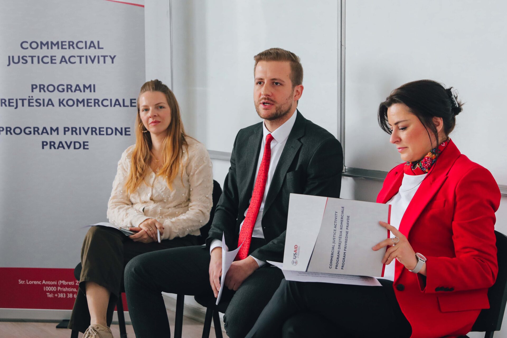 USAID Kosovo and the judge of the Commercial Court hold an informative session on the Commercial Justice program at the AAB College