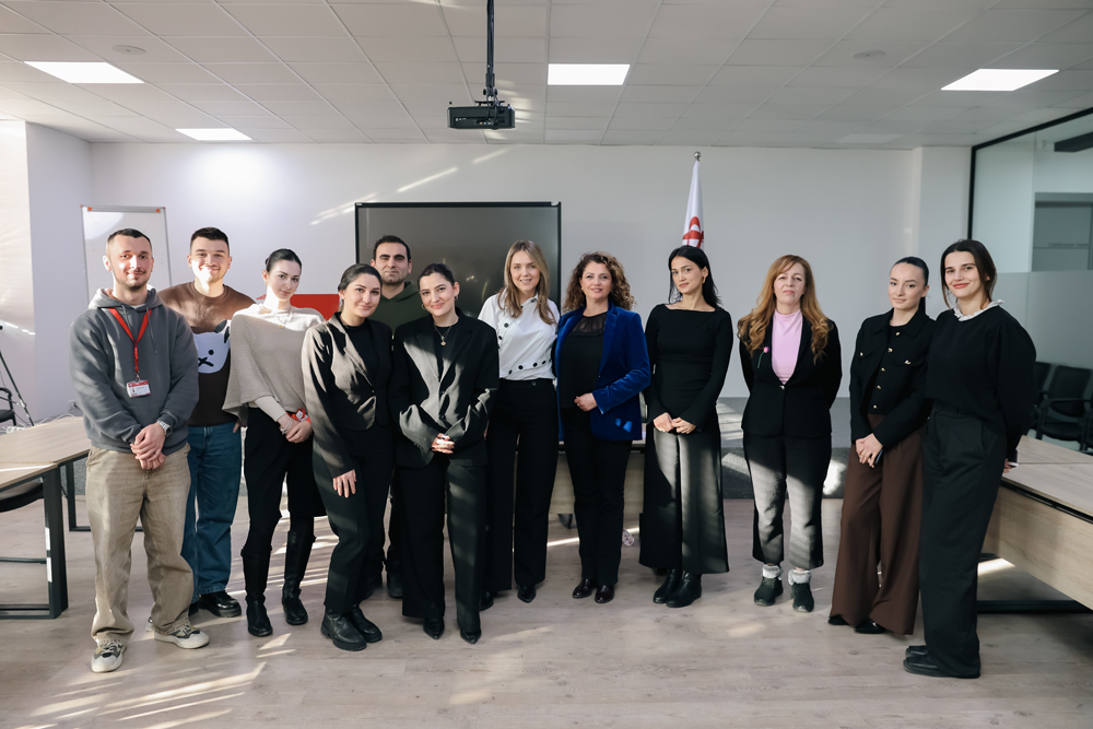 QKRMT/KRCT mban aktivitet me stafin e Kolegjit AAB